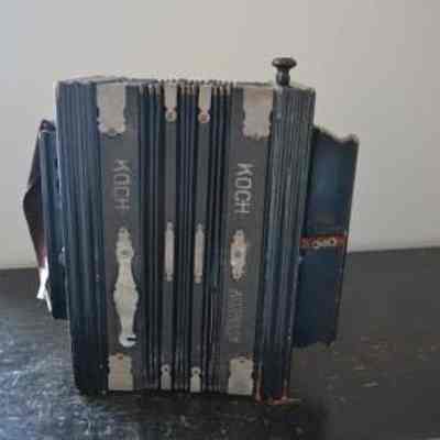Accordian