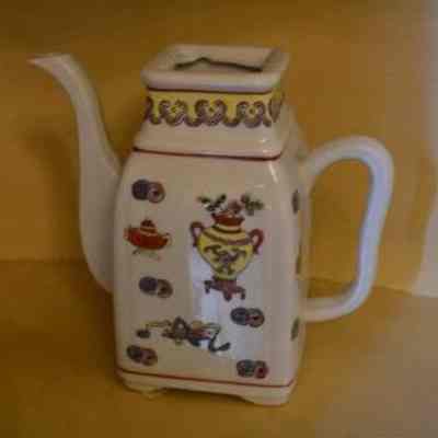 Teapot