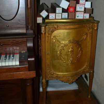 Music Holder