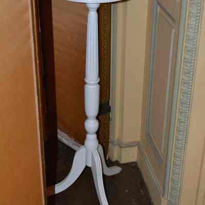 Plant stand