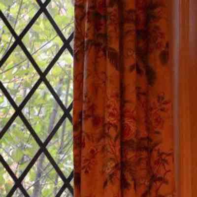 Curtain