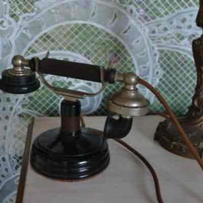Telephone