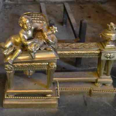 Andiron