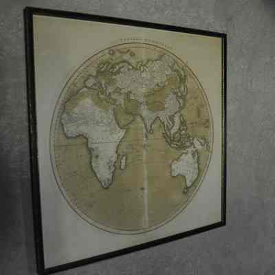 Globe Print