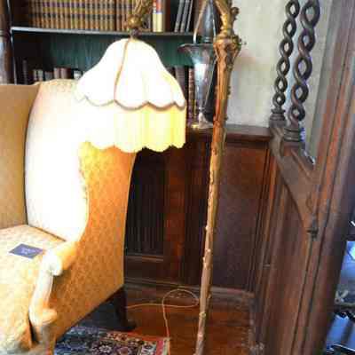 Giltwood Floor Lamp