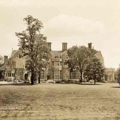 CH_Ext_004: Coe Hall and grounds under construction, photographed by Irving Underhill
