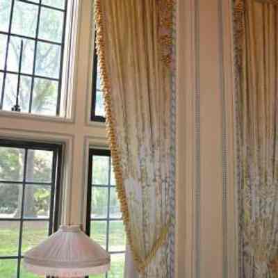 Curtain