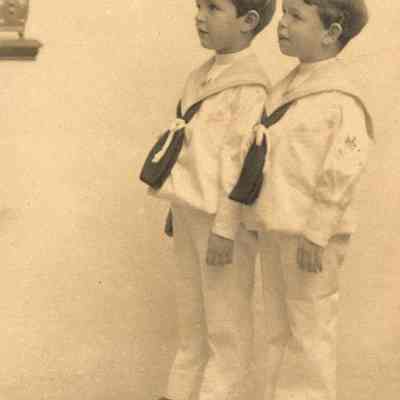 Coe_Family_008: Portrait of William Rogers Coe and Robert D. Coe in sailor outfit