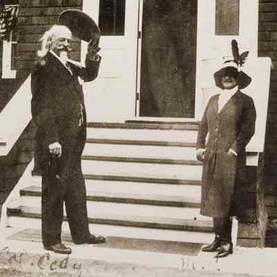 Coe_MC_012: Mai Coe with Buffalo Bill at Coe Lodge