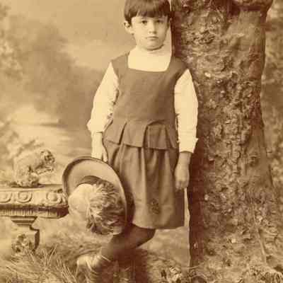 Coe_MC_013: Portrait of Mai Coe as a child, photographed by Wolfenstein