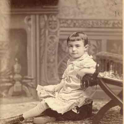 Coe_MC_016: Portrait of 5-year-old Mai Coe, photographed by Geo. F. Parlow