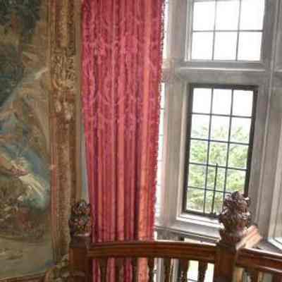 Curtain