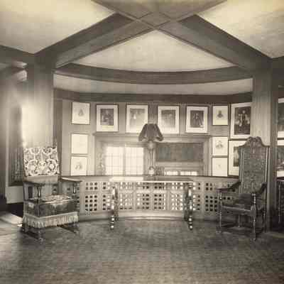 Byrne_021: Interior balcony with lamp and two chairs, photographed by August Patzig