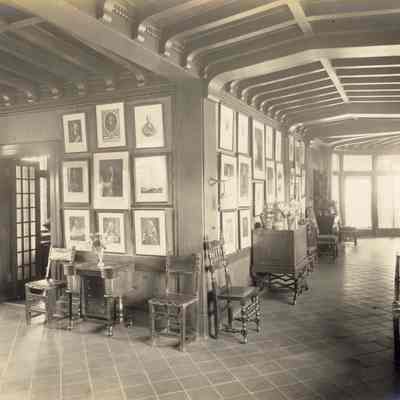 Byrne_035: Interior of corner where two hallways meet, photographed by August Patzig