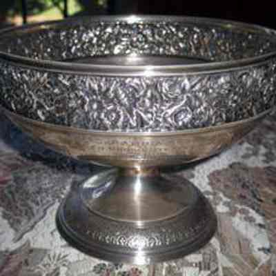 Inscribed with "The Saratoga Association / Red Cross Steeplechase / 1918 / Won by / 'Bet'"