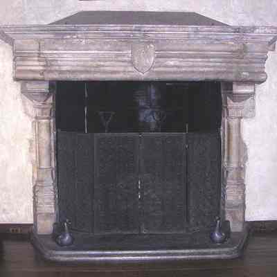 Mantlepiece