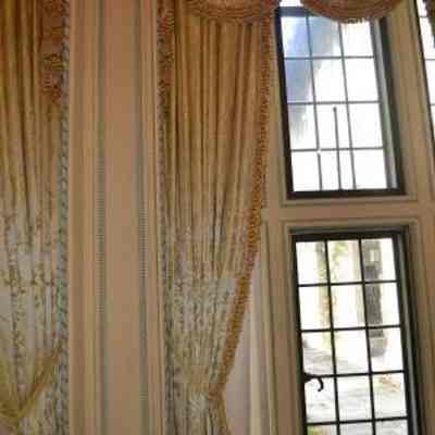 Curtain