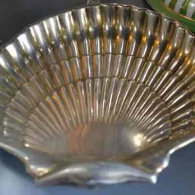 Dish, Shell Shaped