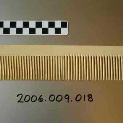 Comb