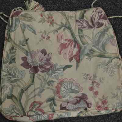 Chintz Cover