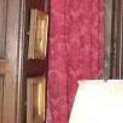 Curtain
