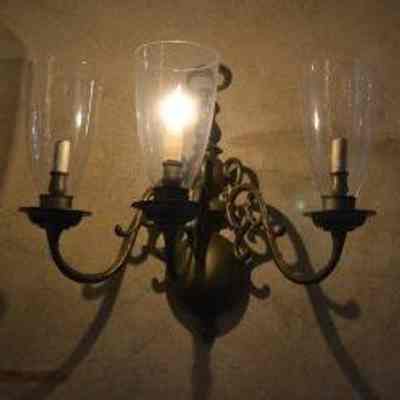 Sconce