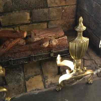 Andiron