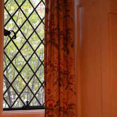 Curtain