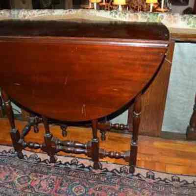 Gateleg Table