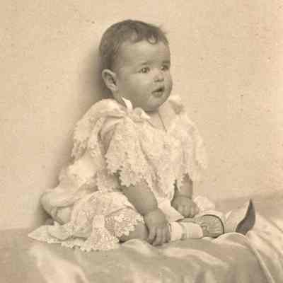 Coe_Natalie_003: Baby portrait of Natalie Coe
