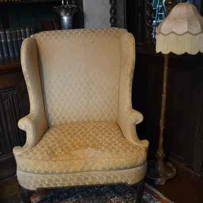 Wing Chair, Queen Anne