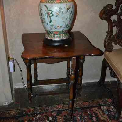 Gateleg Table