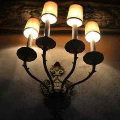 Sconce