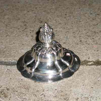 Lid