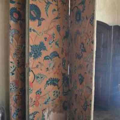 Screen, Crewel