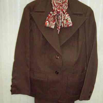 Customer Service (???) Chocolate Brown