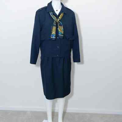 Flight Attendant (description)