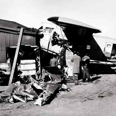 Boeing 80A Crash 1943