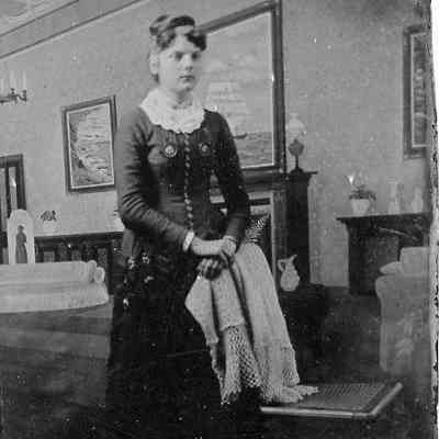 Photo of unidentified woman