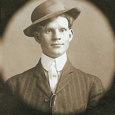 1904 portrait of Grover Cleveland "Cleve" Wolfe.