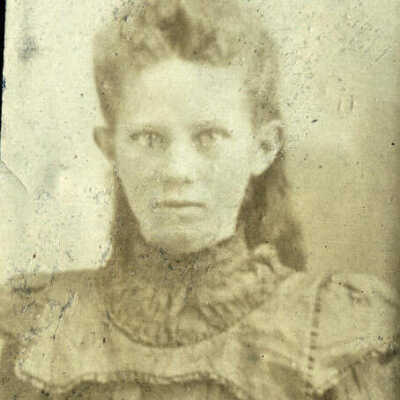 Photograph Unidentified Girl
