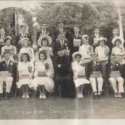 1943 St. Augustin School Class
