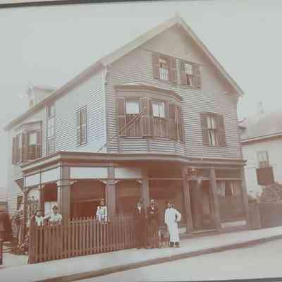 Conheeny's Saloon