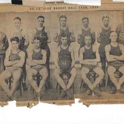 1929 DeLasalle Basketball NDN