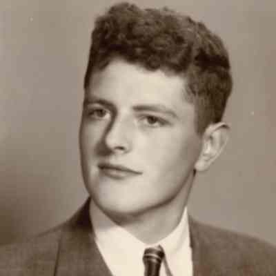 Robert Meeker, Senior Portrait