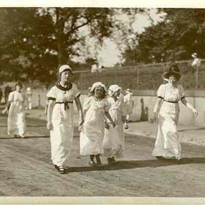 Colonial Schoolchildren, Water Street, Stonington CT