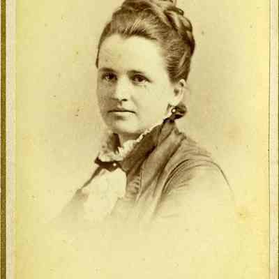 Aunt Mary Hinman's relative