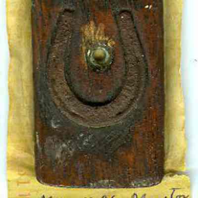 Plaque