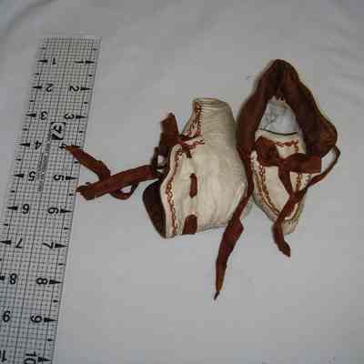 Shoe