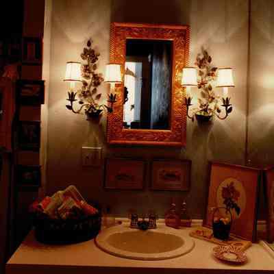 "The Master Bathroom", Palmer House, 1989
